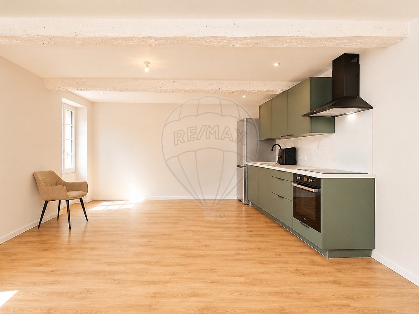 Appartement à vendre - 2 pièces - 57m2 - Villeneuve-Loubet (06270)
