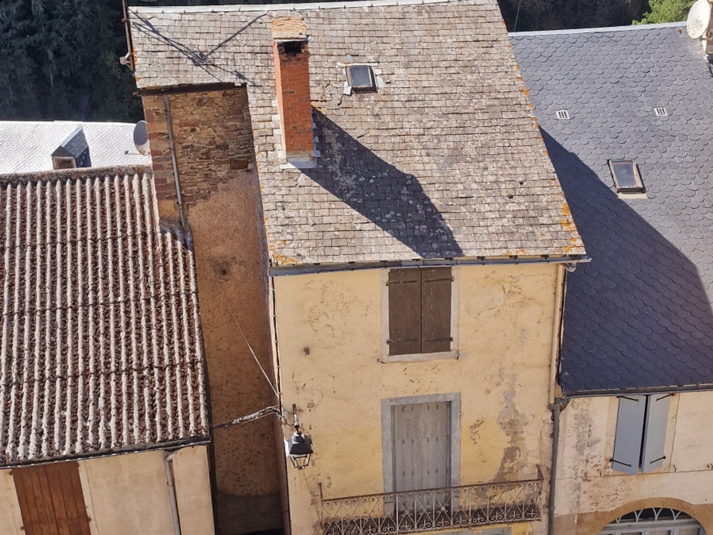 Maison à vendre - 6 pièces - 75m2 - Saint-Sernin-Sur-... (12380)