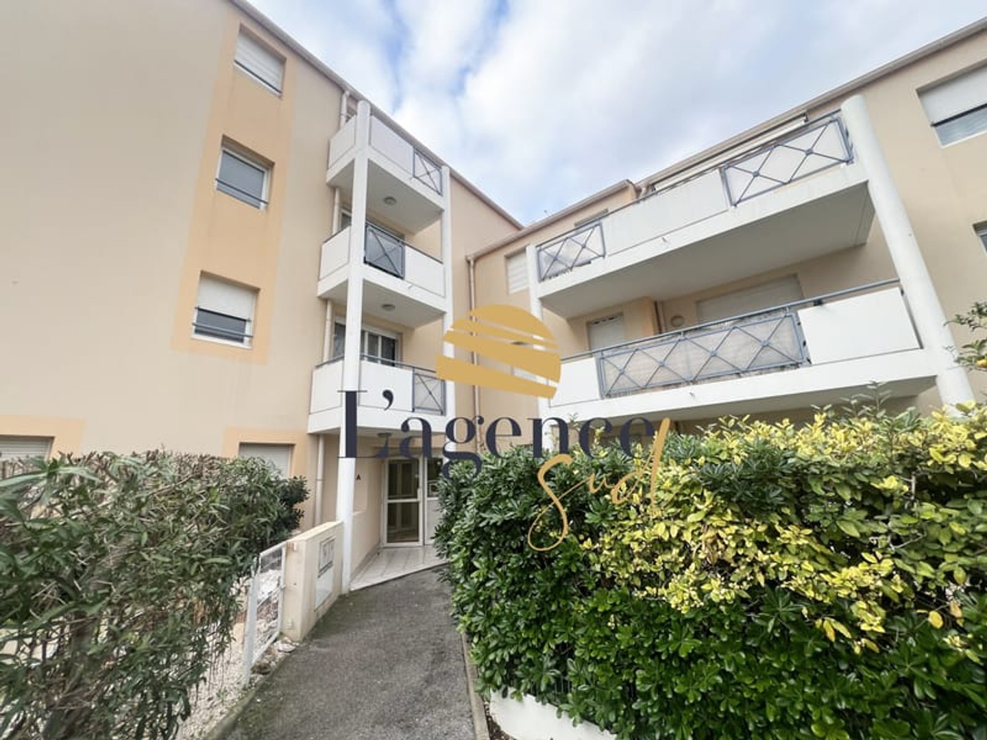 Appartement de type T2 avec Garage à Toulon Ouste dans une résidence fermée et sécurisée