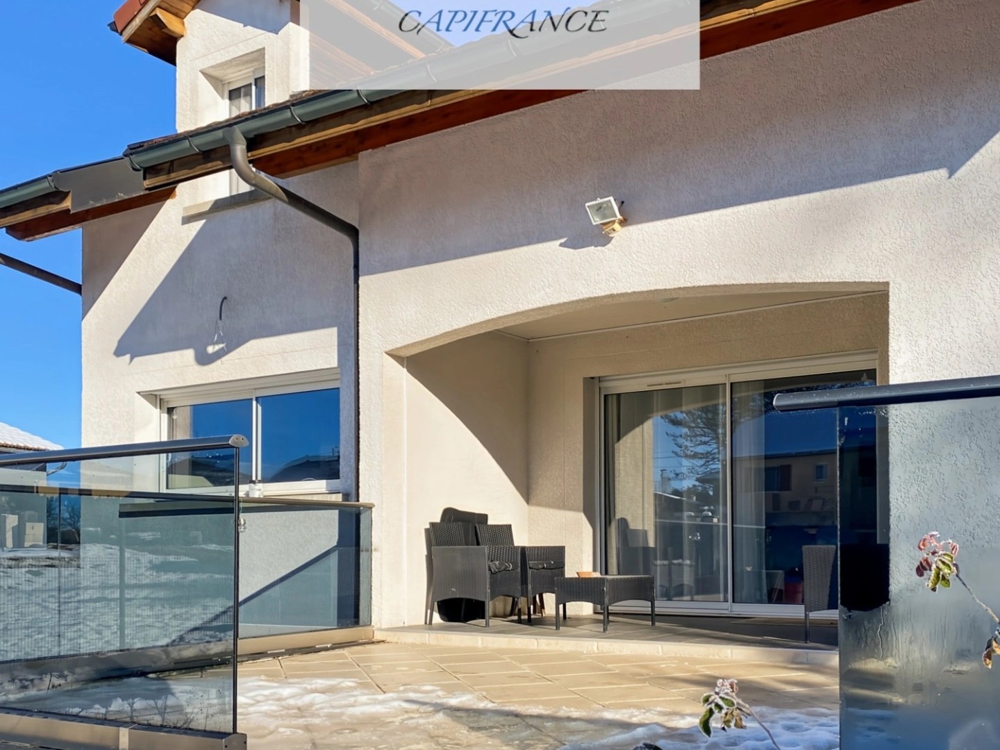 Maison 10 pièces 230 m²