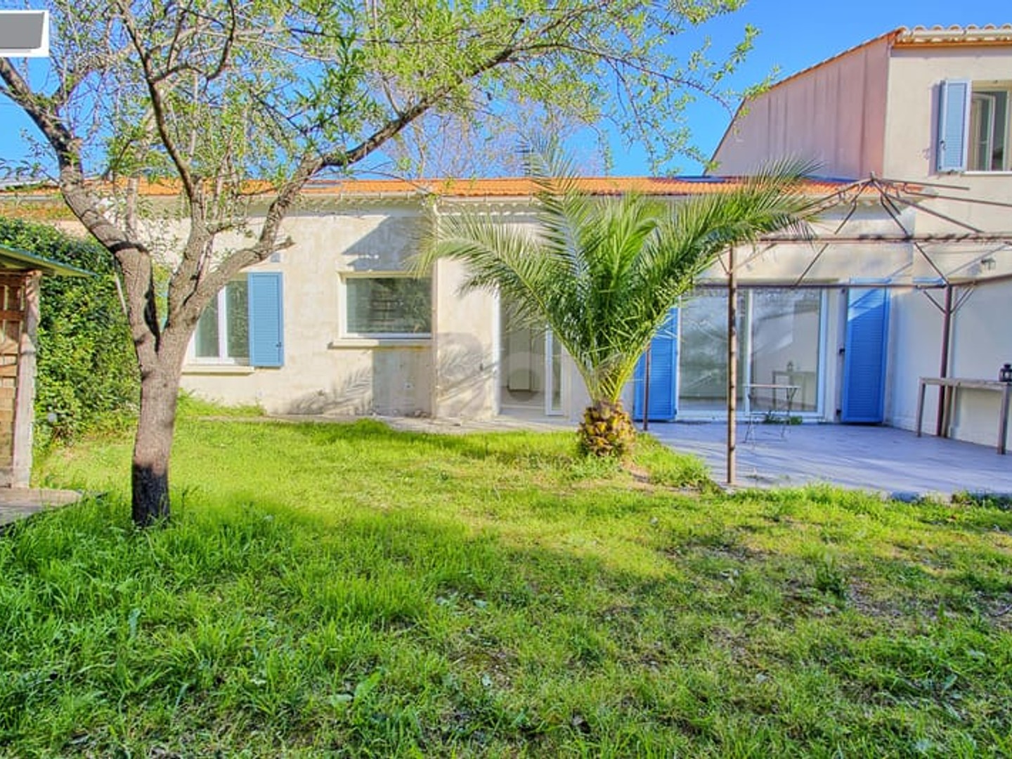 MAISON RENOVEE - CAP BRUN - LA SERINETTE - 2 CHAMBRES ET BUREAU - PARKING