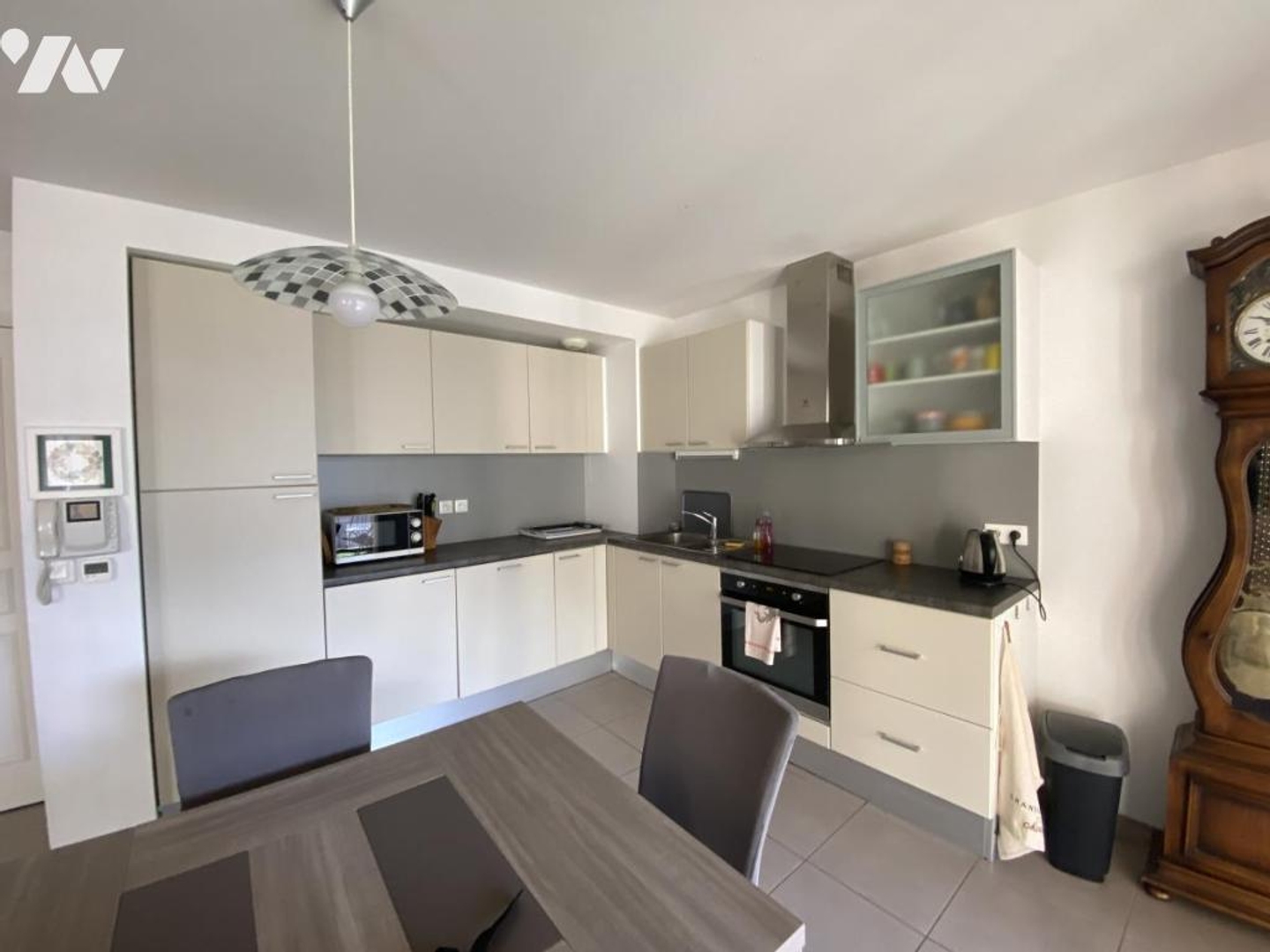 Appartement à vendre - 4 pièces - 86m2 - Bagnères-De-Luchon (31110)