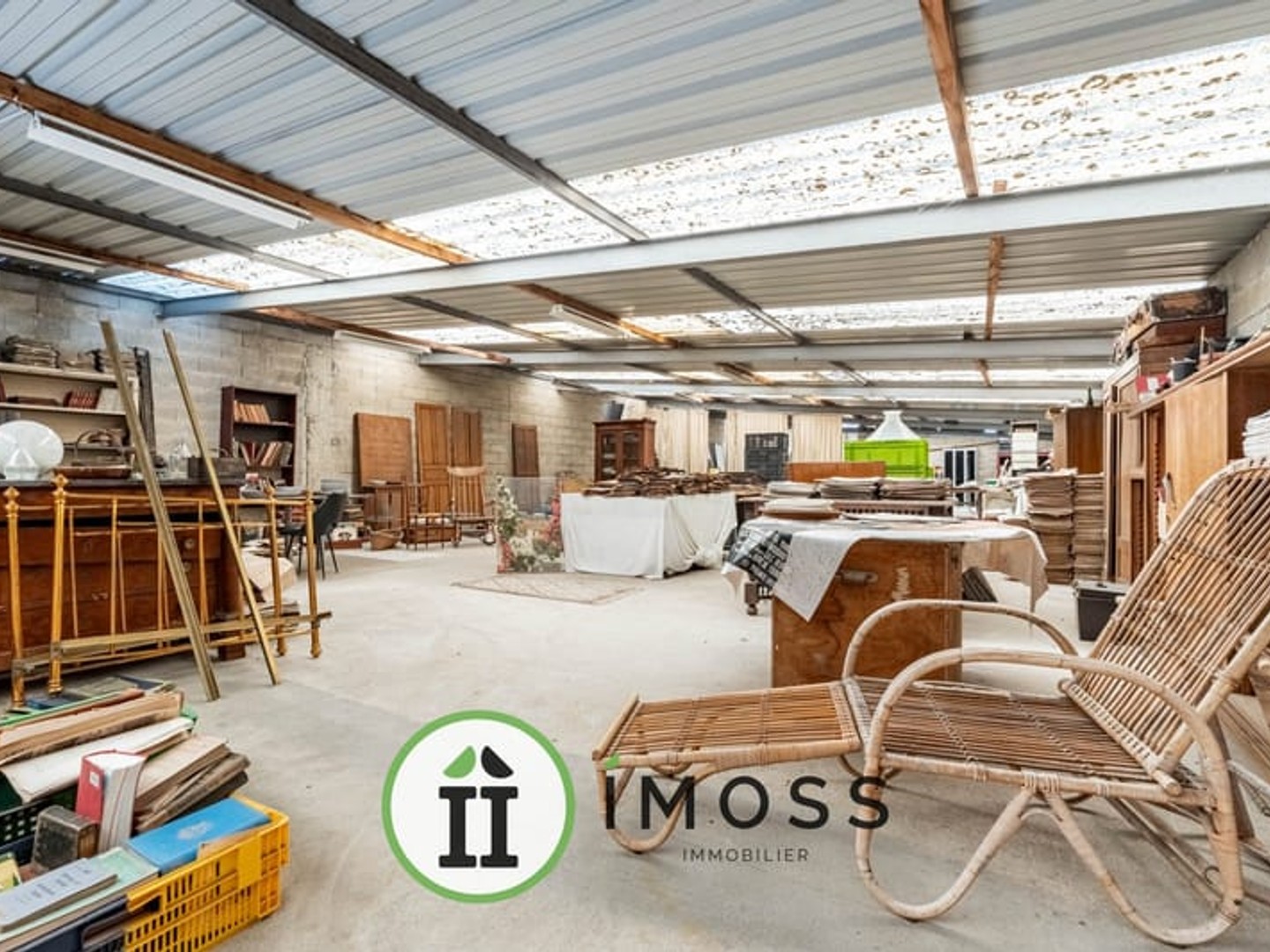 Locaux à vendre - 445m2 - Saint-Ouen (93400)