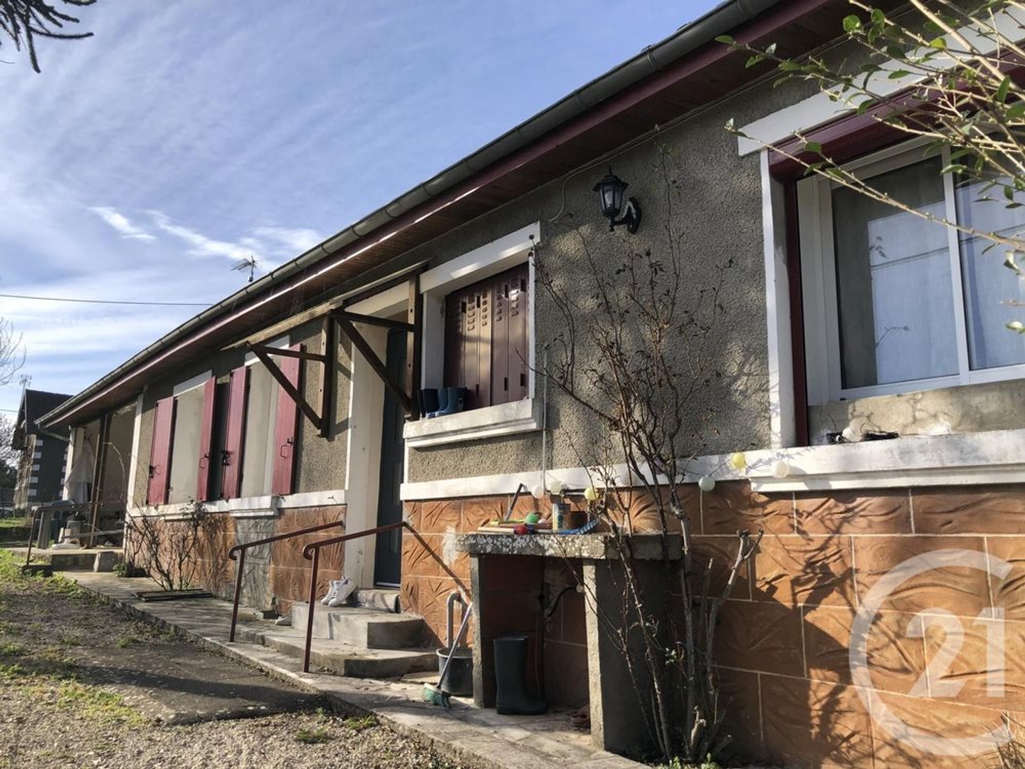 Maison à vendre - 5 pièces - 293m2 - Montpon-Ménestérol (24700)