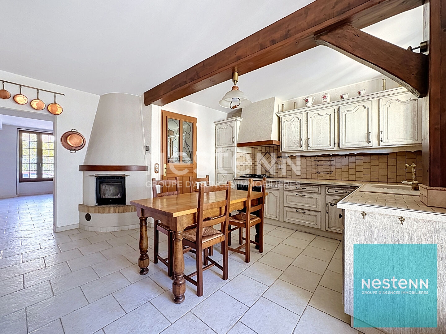 Immeuble à vendre - 7 pièces - 178m2 - Villeblevin (89340)