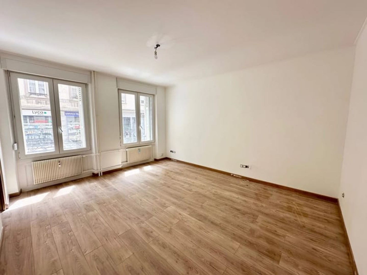 Strasbourg centre Appartement 3p 70m2 entièrement rénové prox