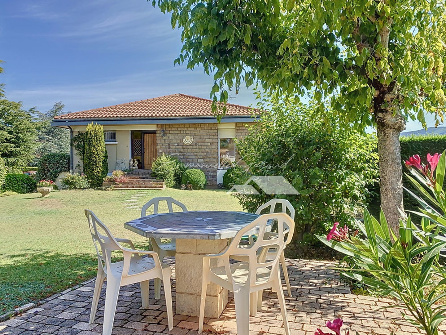 Maison à vendre - 6 pièces - 140m2 - Millau (12100)