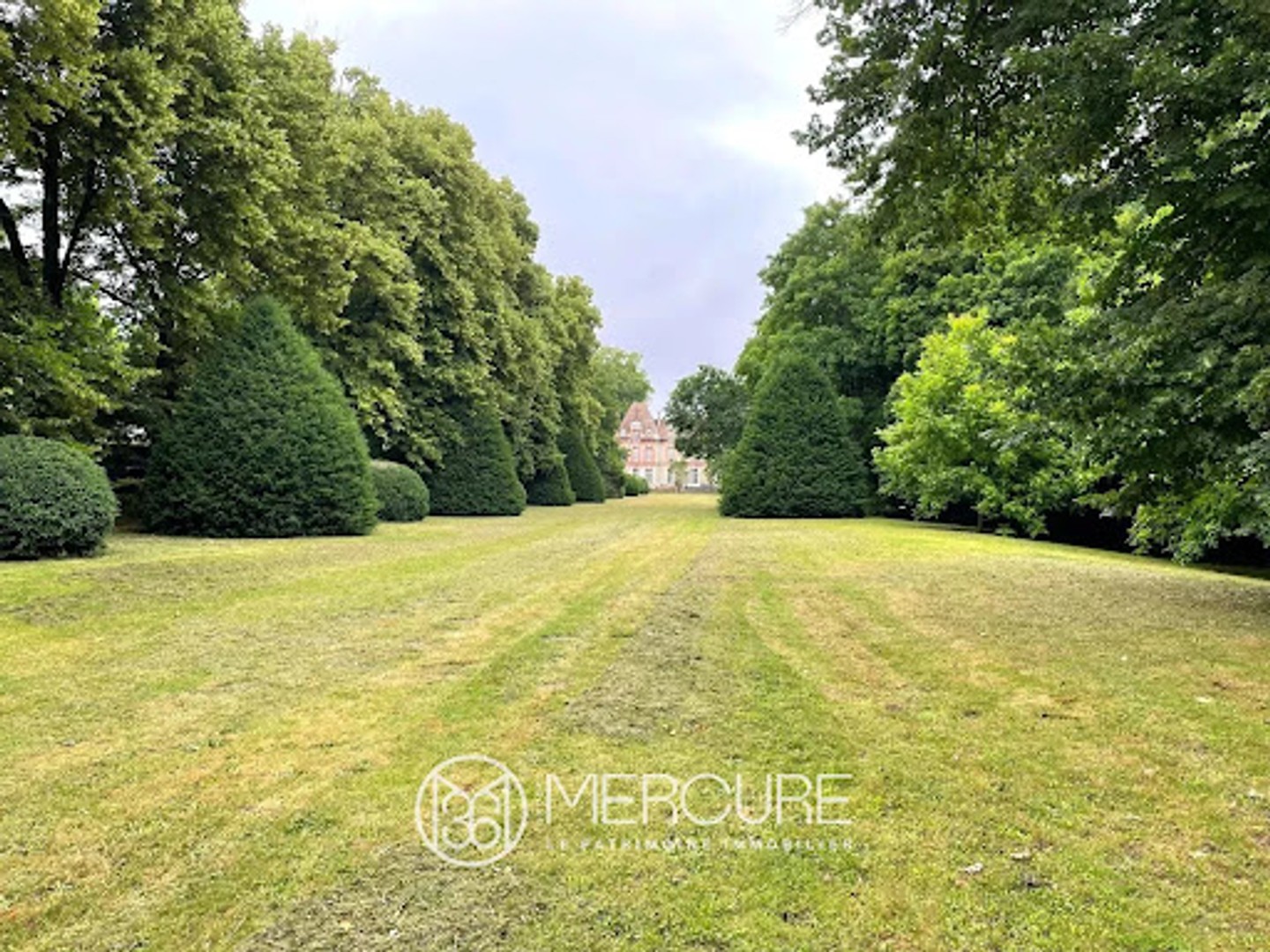 Manoir 15 pièces 522 m²