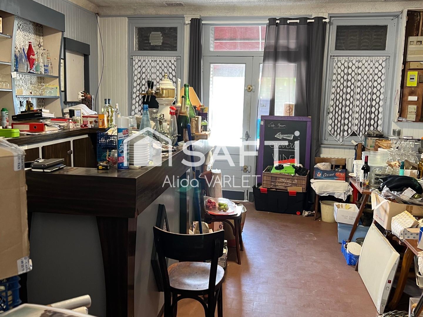 5 pièces  136 m²  Flavy-le-Martel