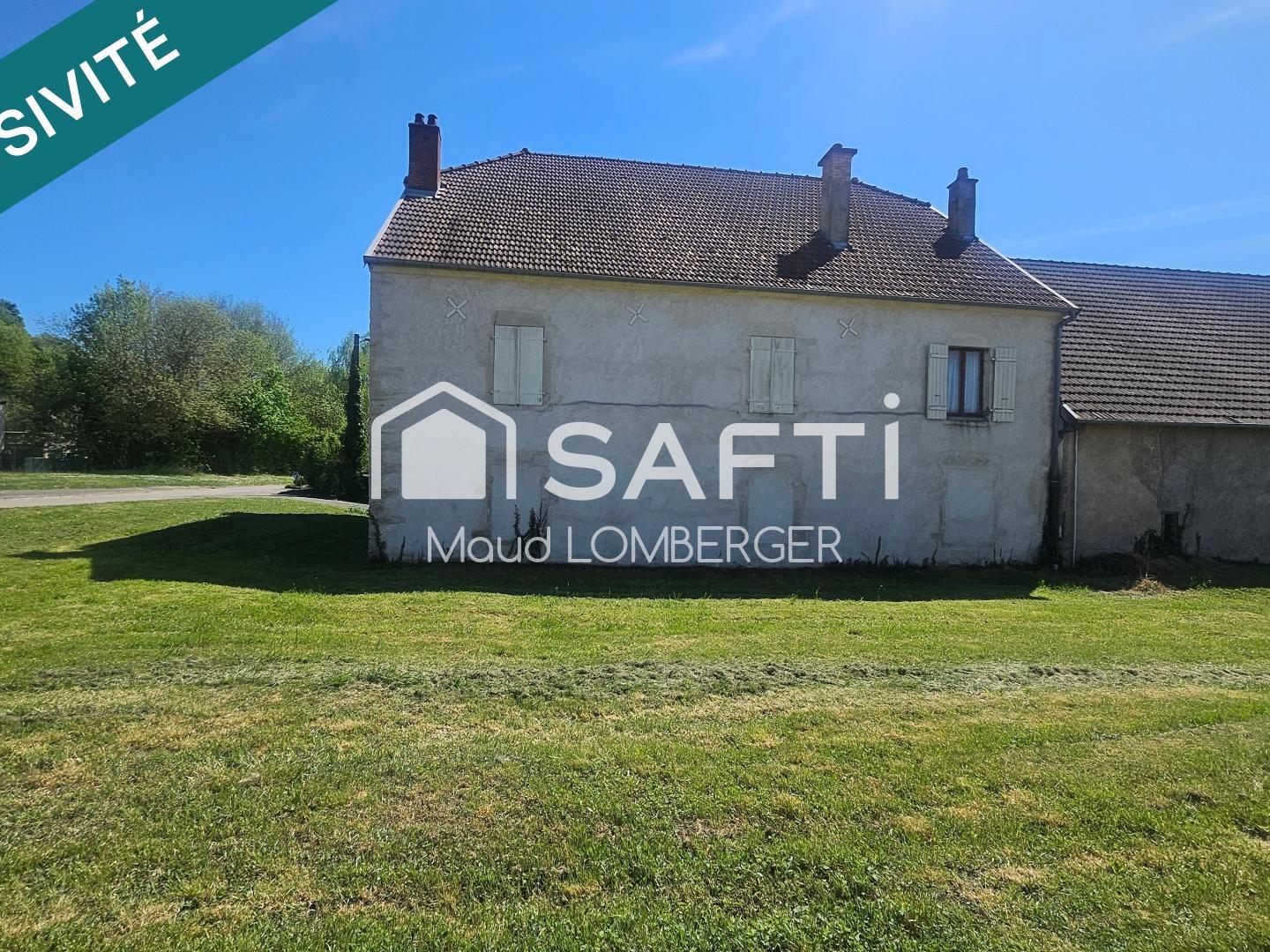 Immeuble à vendre - 10 pièces - 200m2 - Arc-Lès-Gray (70100)
