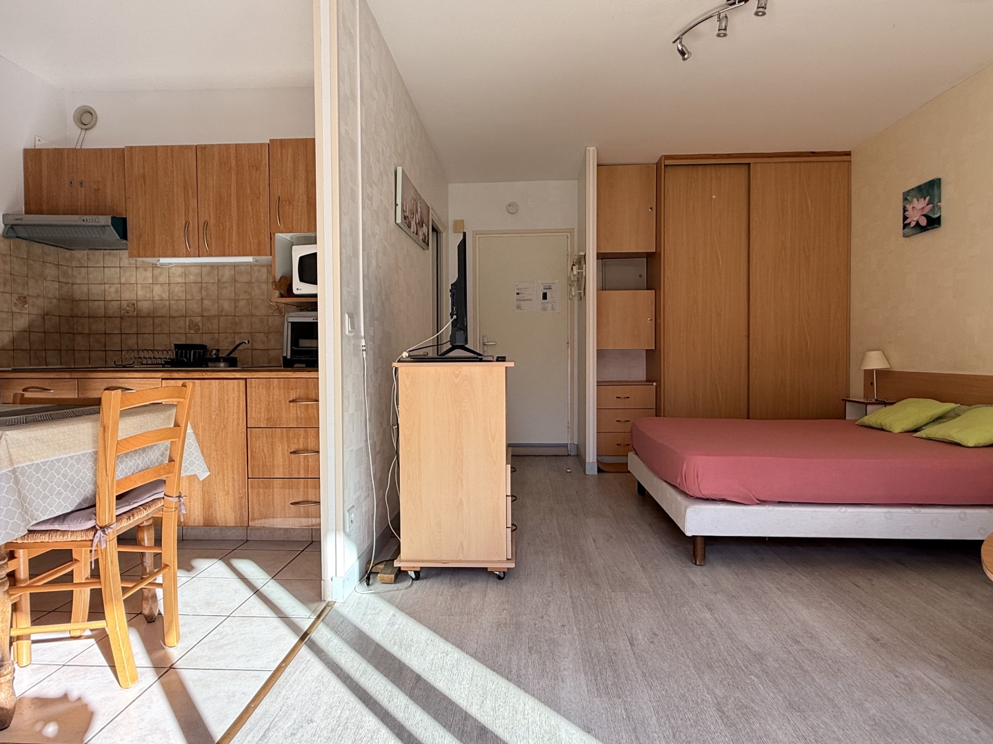 Appartement à vendre - 1 pièce - 28m2 - Amélie-Les-Bains-... (66110)
