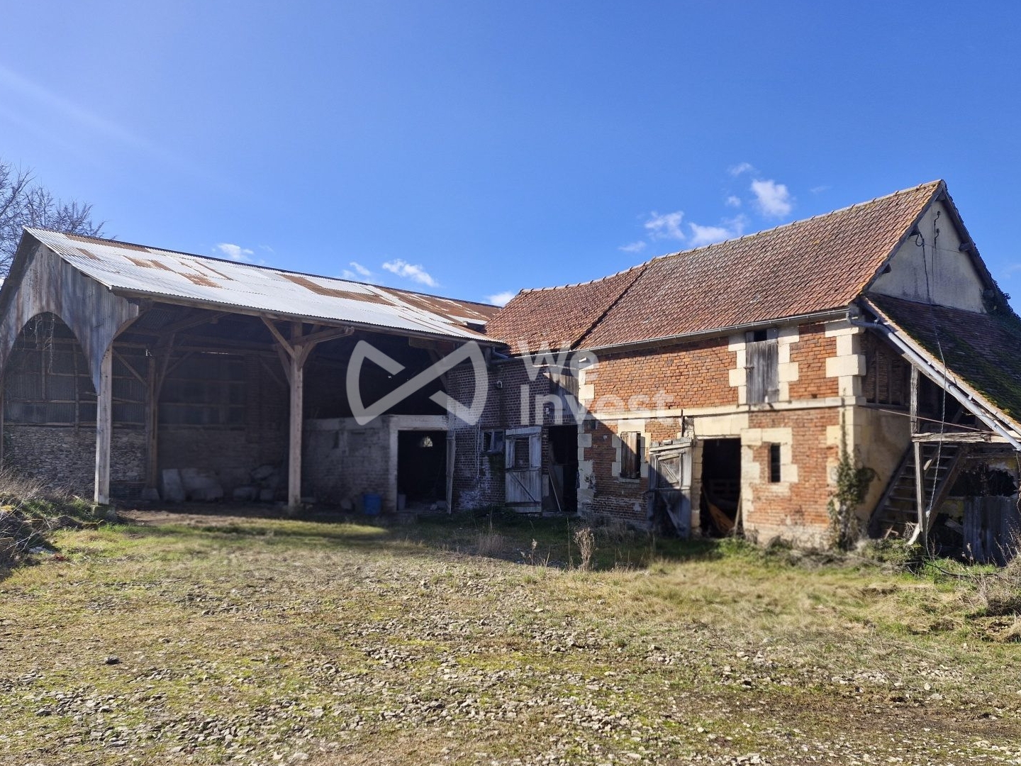 CORPS DE FERME