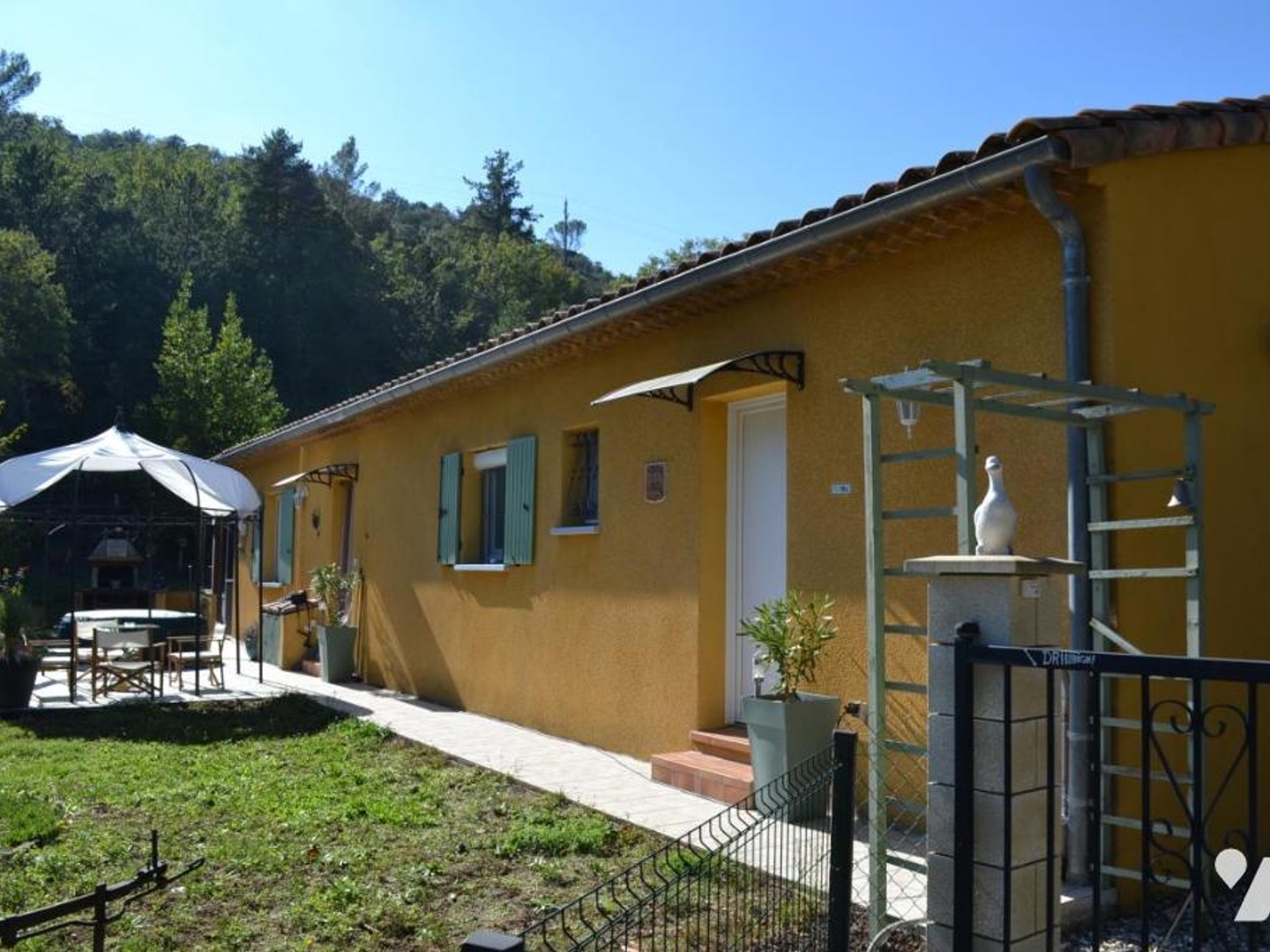 Maison à vendre - 5 pièces - 135m2 - Salavas (07150)
