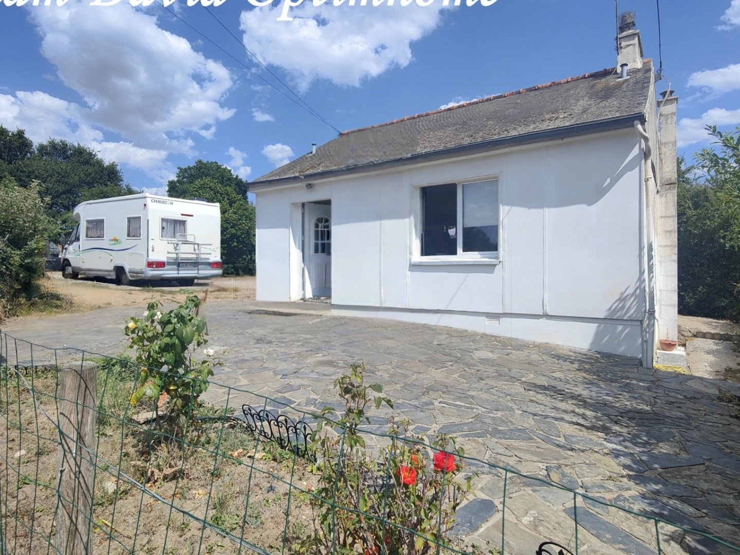 Maison de plain-pied 42 m² avec jardin - Premier achat ou investissement - Plouguernével