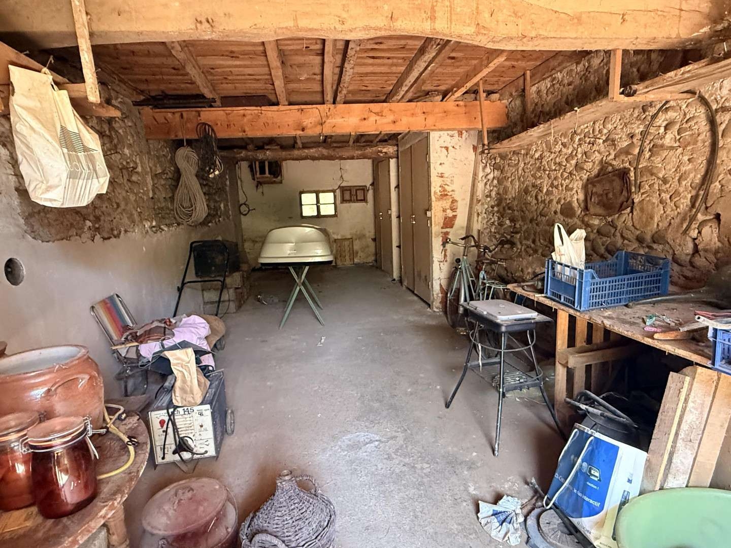 Vente Garage atelier cave et abris à Varilhes