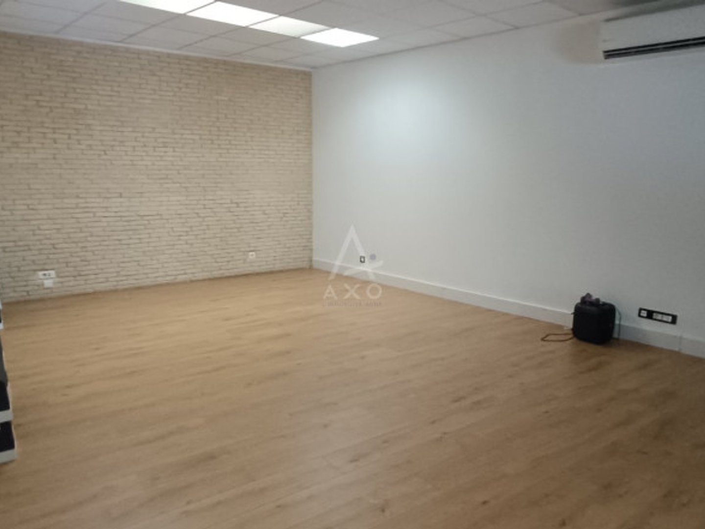 Immeuble à vendre - 122m2 - Angoulême (16000)