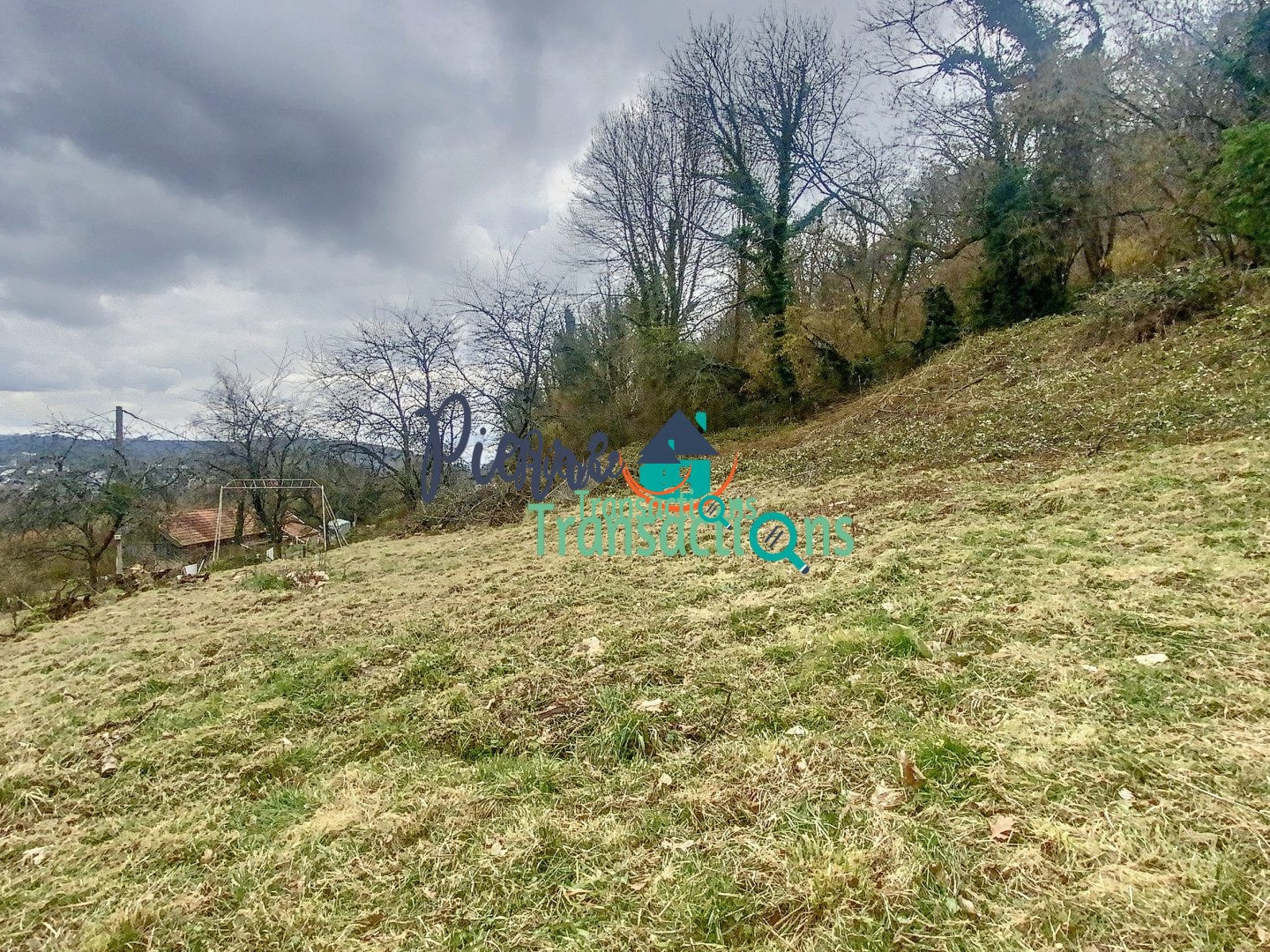 Terrain à vendre - 1818m2 - Lillebonne (76170)