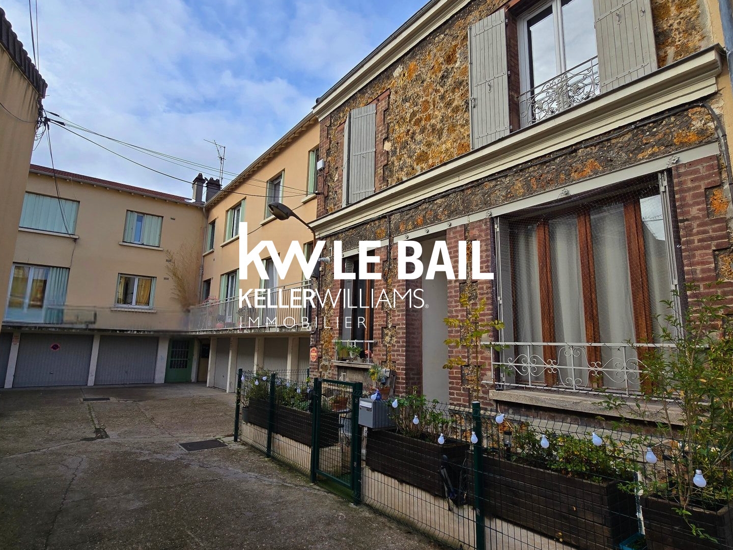 VENTE d'un IMMEUBLE (544 m²) à ARGENTEUIL