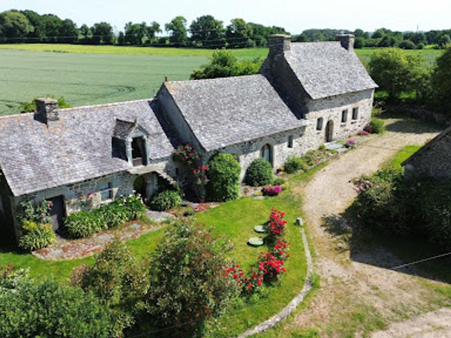 Maison 8 pièces 250 m²