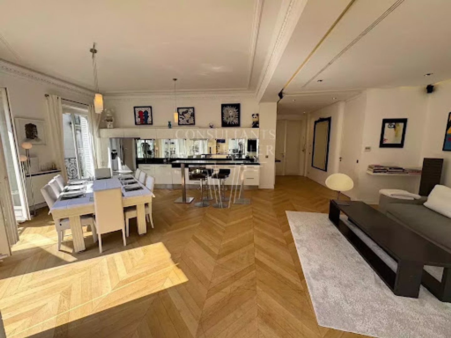 Appartement à vendre - 5 pièces - 130m2 - Paris 16e (75016)