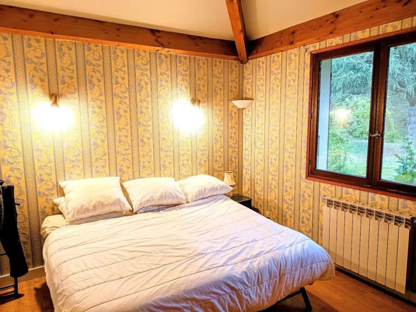 Maison à vendre - 10 pièces - 249m2 - Puycalvel (81440)