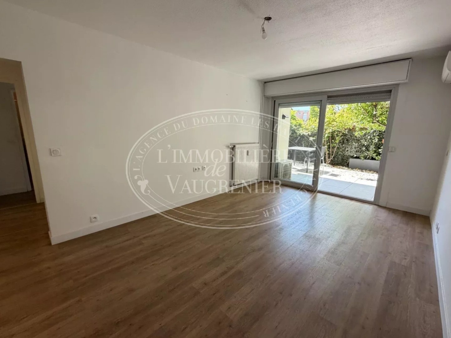 VENTE ANTIBES FONTMERLE APPARTEMENT 2 PIÈCES 210 000.-€