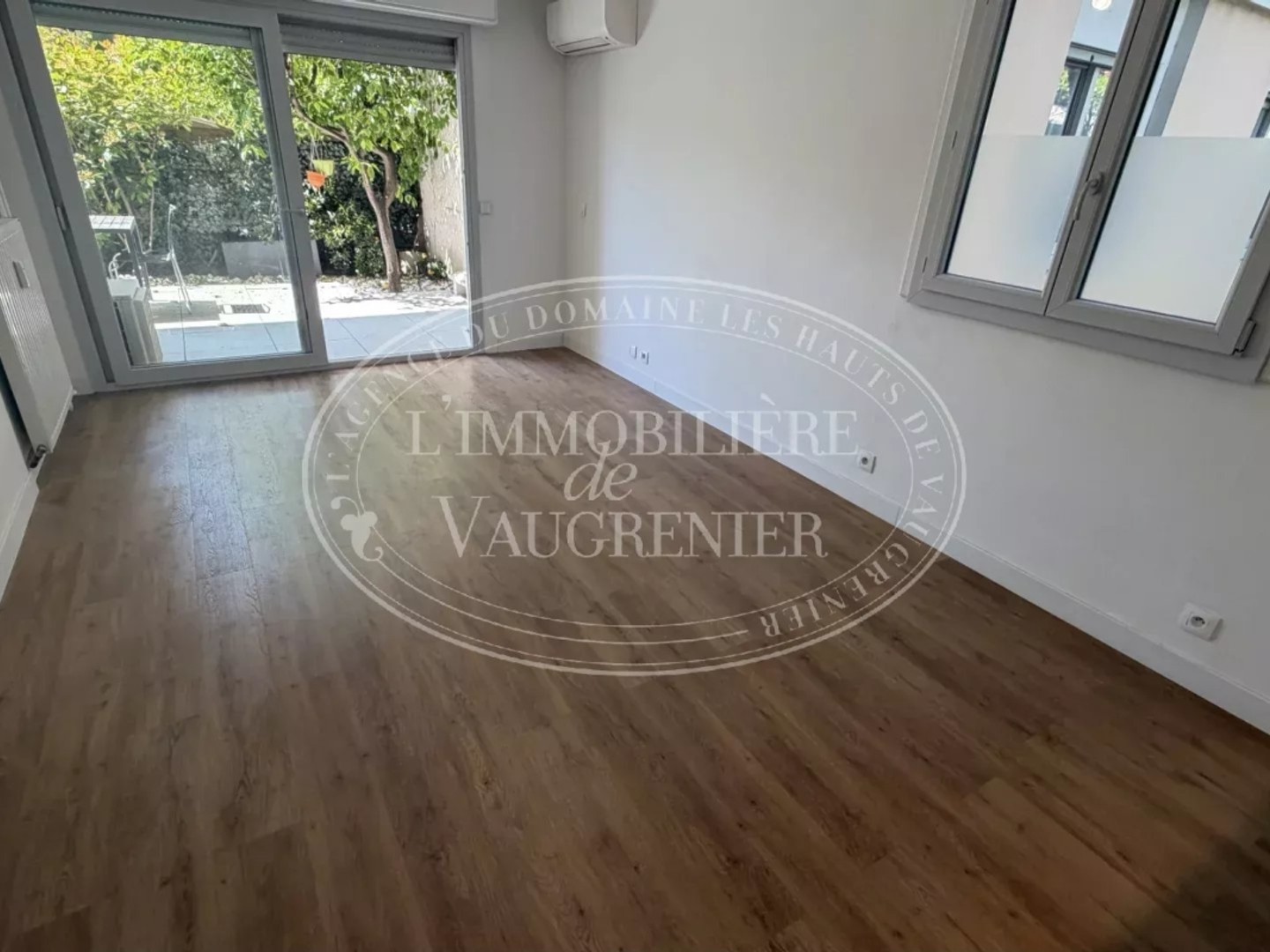Appartement à vendre - 2 pièces - 67m2 - Antibes (06600)