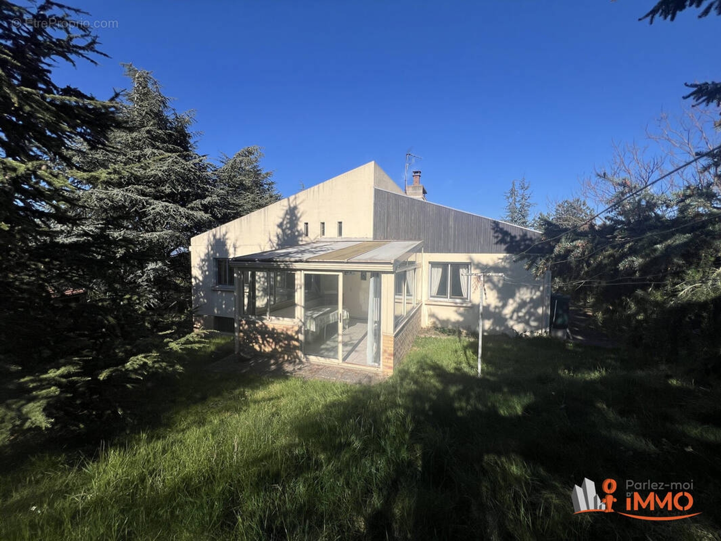 Maison à vendre - 5 pièces - 126m2 - Boisset-Saint-Priest (42560)