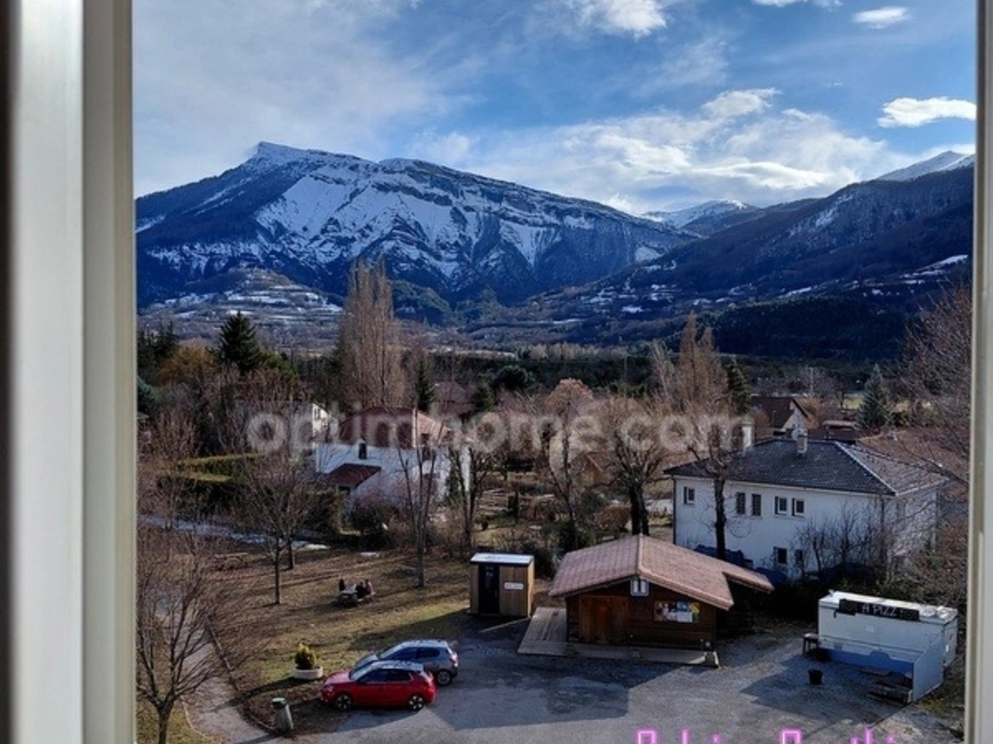 Appartement à vendre 4 pièces LA ROCHE DES ARNAUDS (05)
