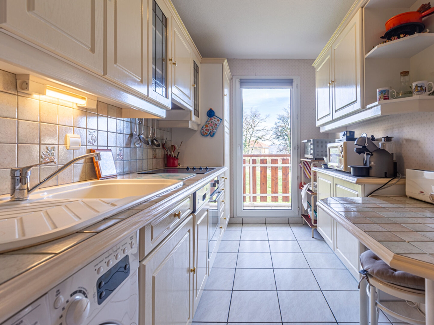 LAFORET IMMOBILIER - EXCLUSIVITE - 'STRELITZIA' - POISY - APPARTEMENT T4 de 82,32m2 - BALCONS - DPE C - VUE DEGAGEE - GARAGE en sus