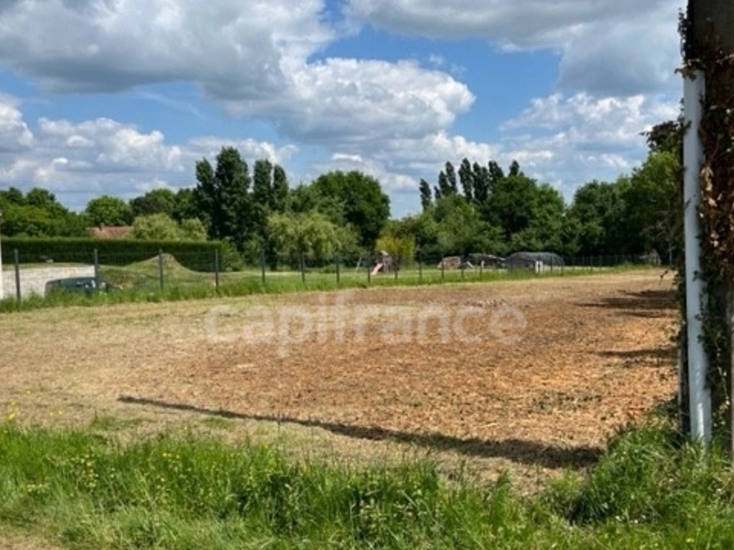 Terrain 2164 m²