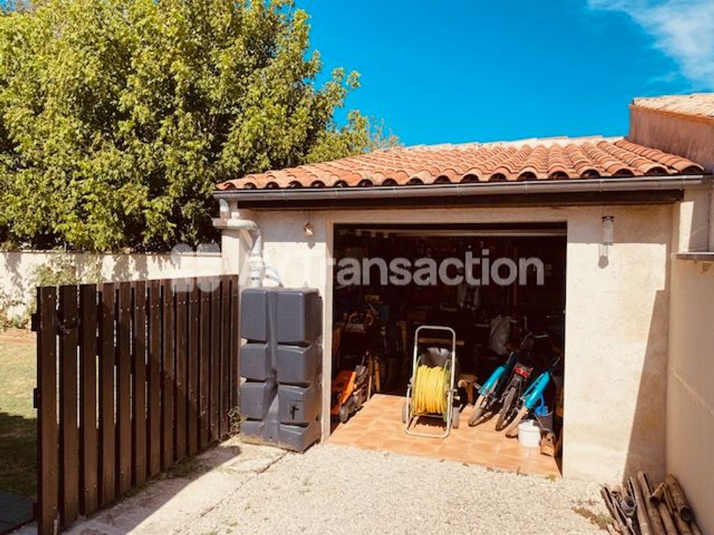Maison à vendre - 6 pièces - 145m2 - Brizambourg (17770)