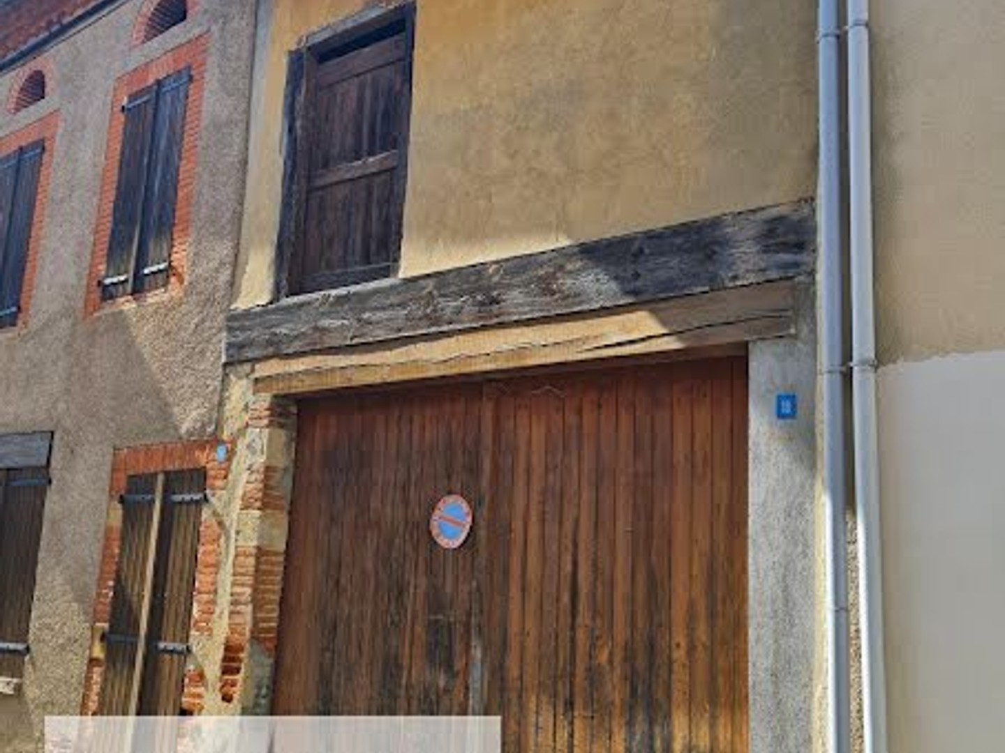 Parking 140 m²