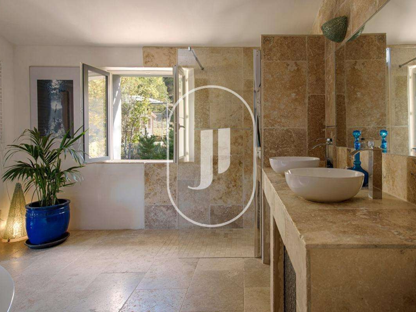 Maison à vendre - 11 pièces - 280m2 - Mollans-Sur-Ouvèze (26170)