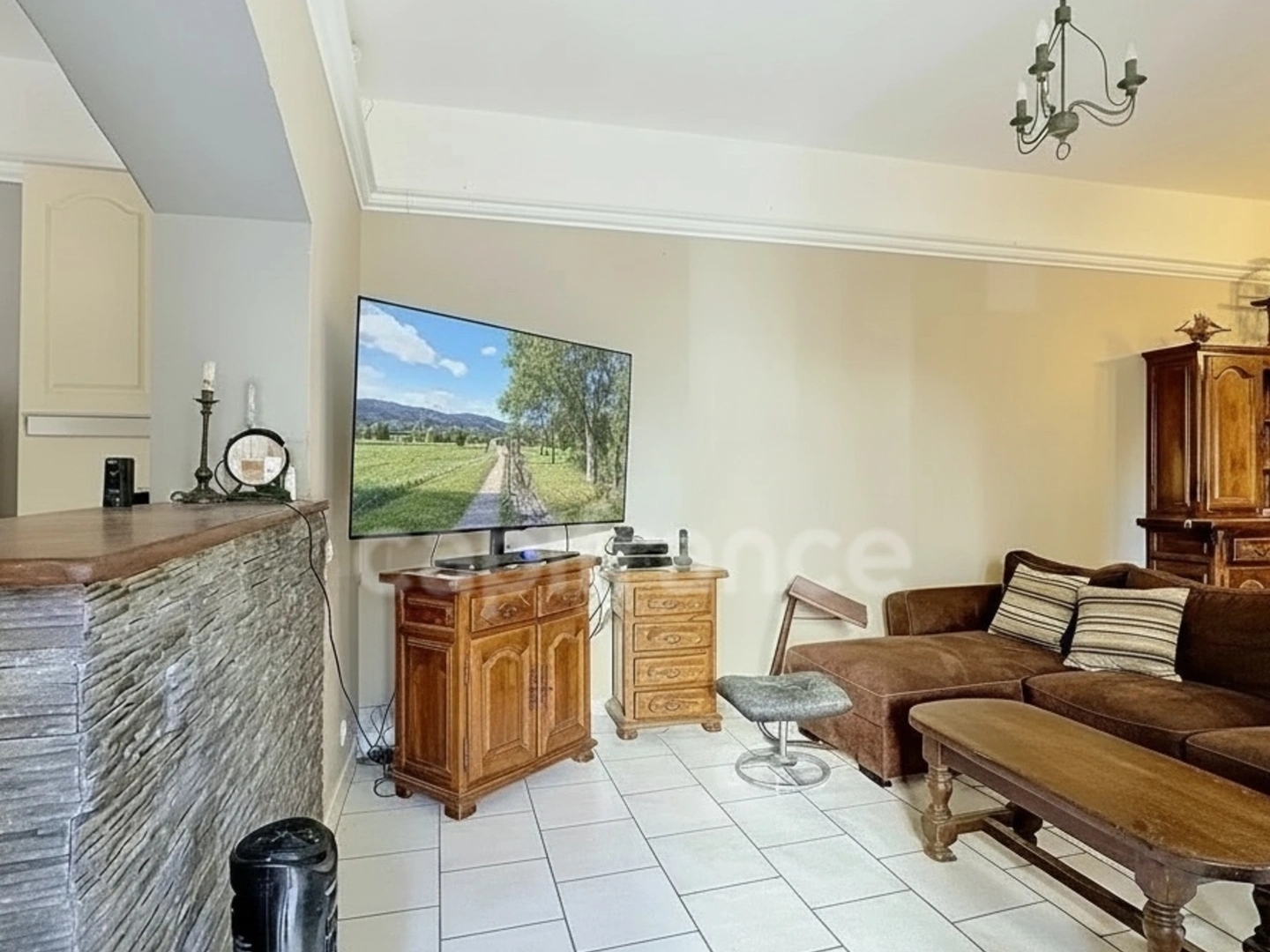 Appartement à vendre - 3 pièces - 86m2 - Beaucaire (30300)