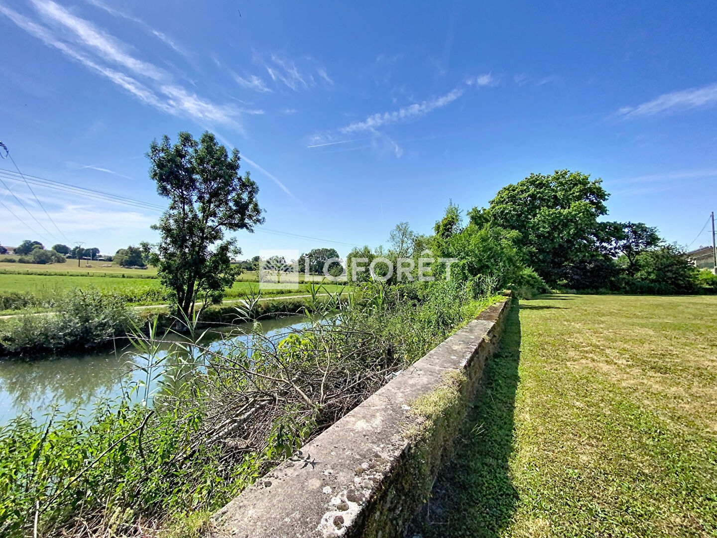 Maison à vendre - 7 pièces - 250m2 - Mattaincourt (88500)