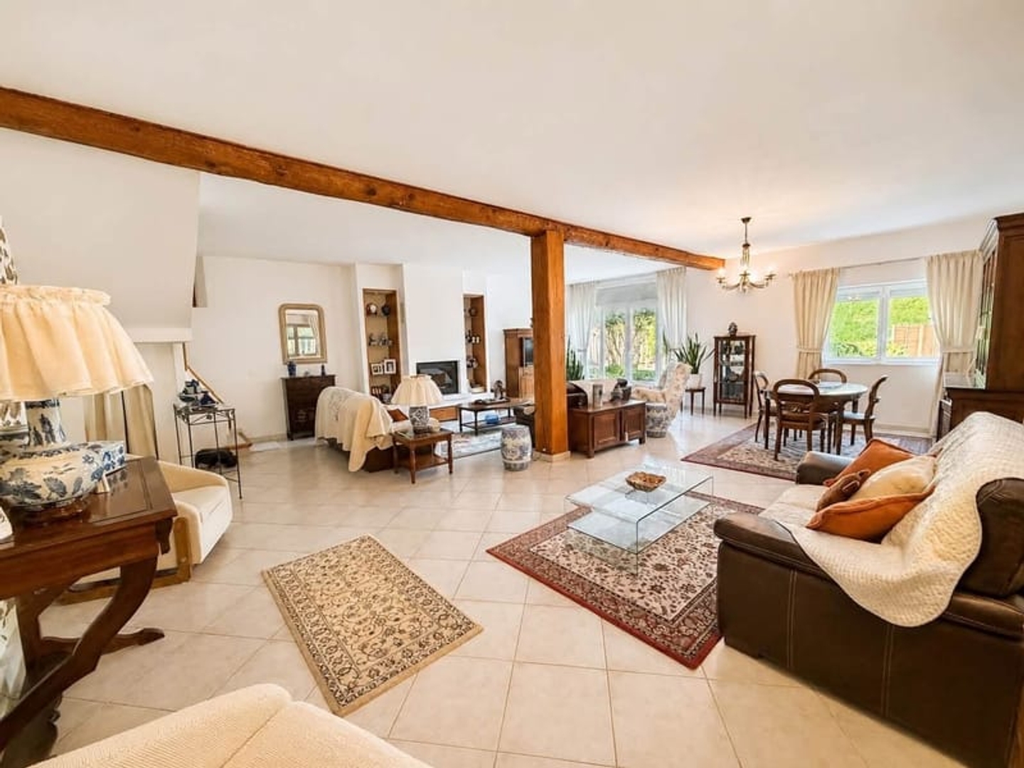 Maison à vendre - 4 pièces - 275m2 - Villesèquelande (11170)