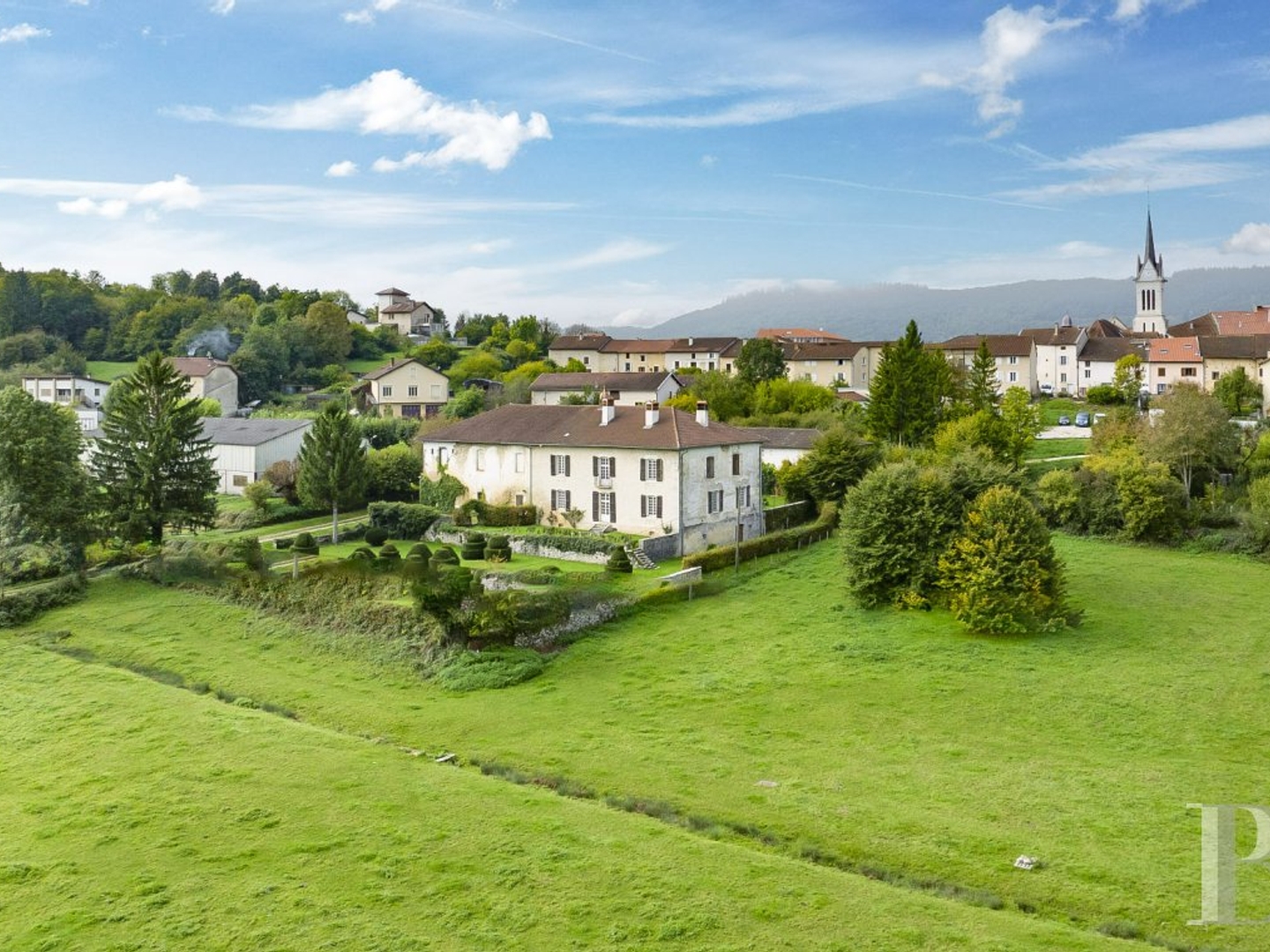 Maison 365 m²