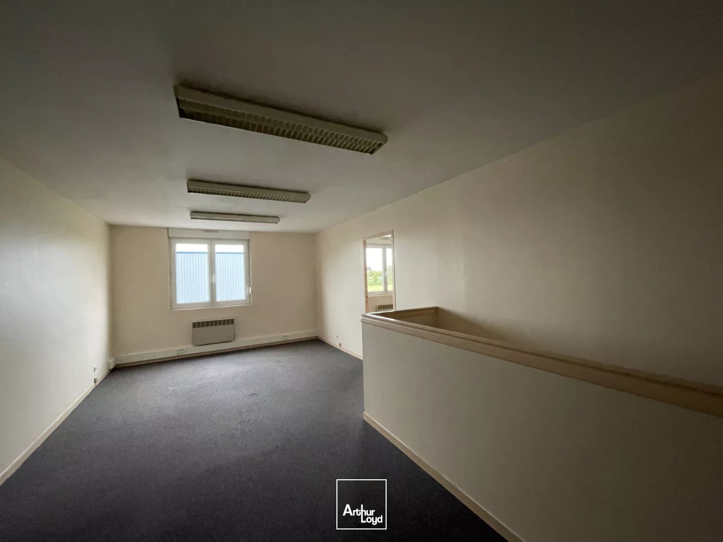 Bureaux à vendre - 260m2 - Évreux (27000)