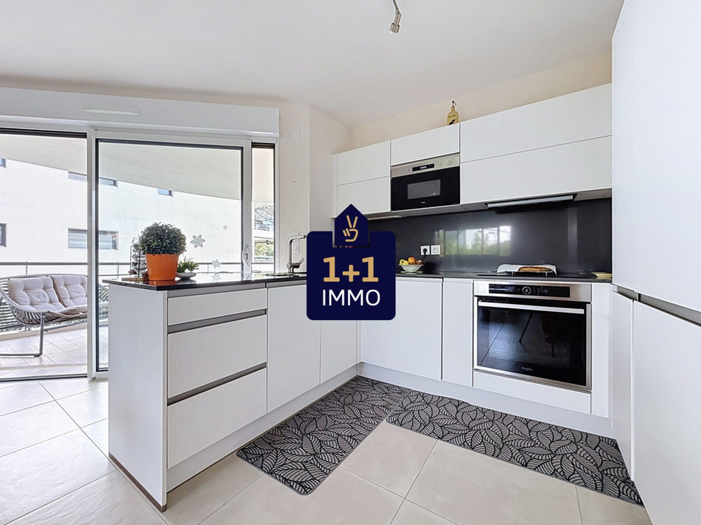 Appartement à vendre - 3 pièces - Saint-Raphaël (83700)