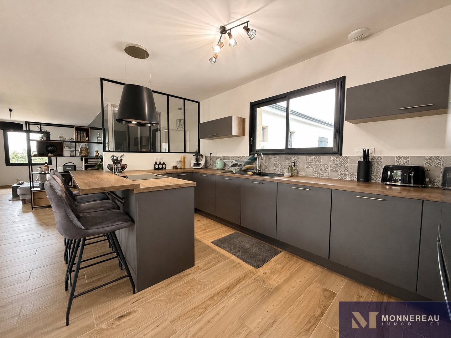 Maison à vendre - 5 pièces - 116m2 - Mornac (16600)