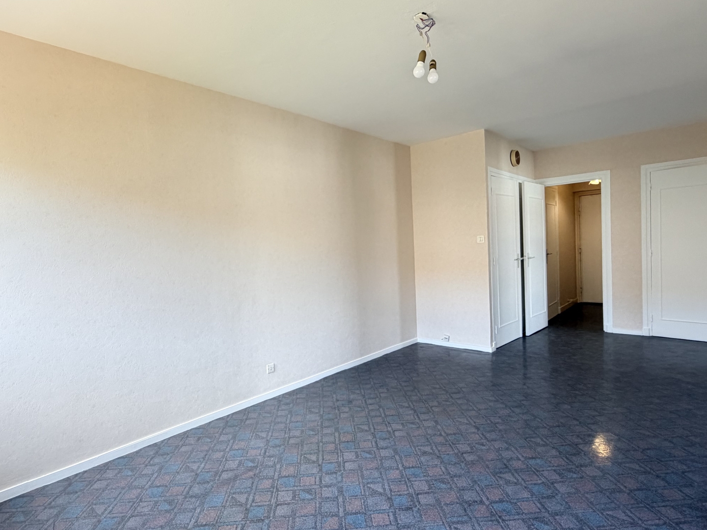Appartement à vendre - 3 pièces - 59m2 - Saint-Étienne (42100)