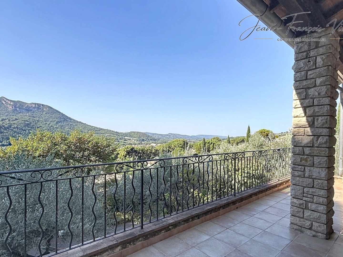Maison à vendre - 5 pièces - 170m2 - Nyons (26110)