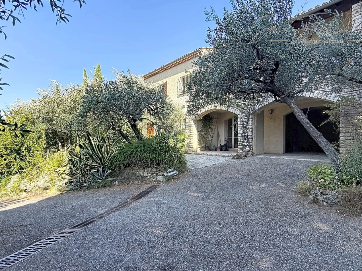 Maison à vendre - 5 pièces - 170m2 - Nyons (26110)