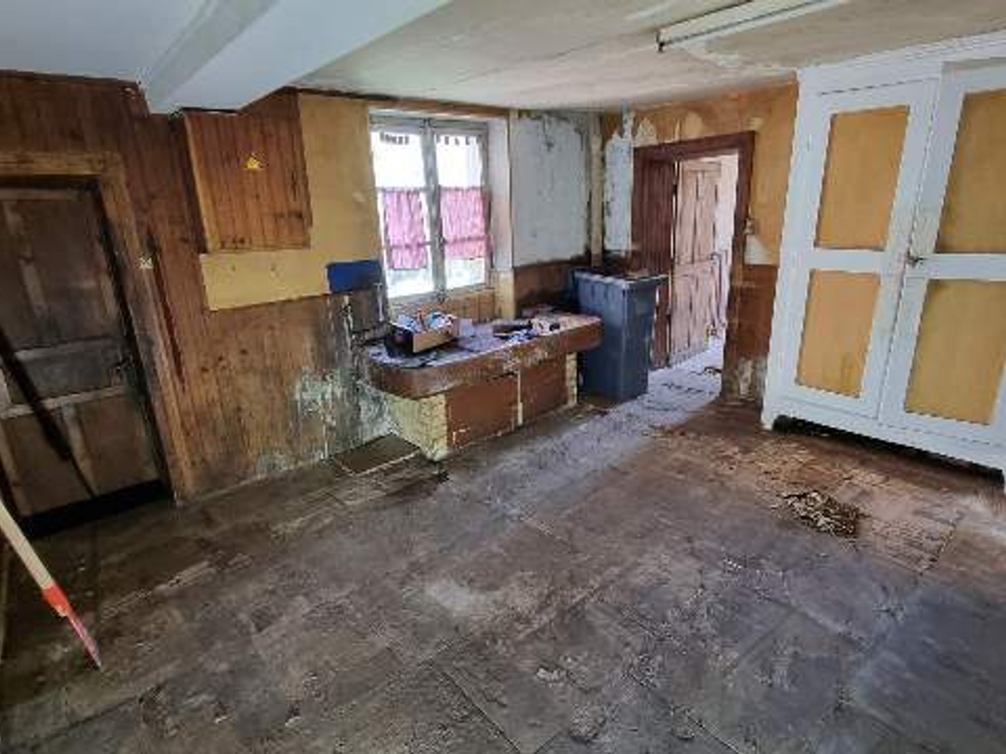 Maison à vendre - 9 pièces - 160m2 - Laval-Sur-Vologne (88600)