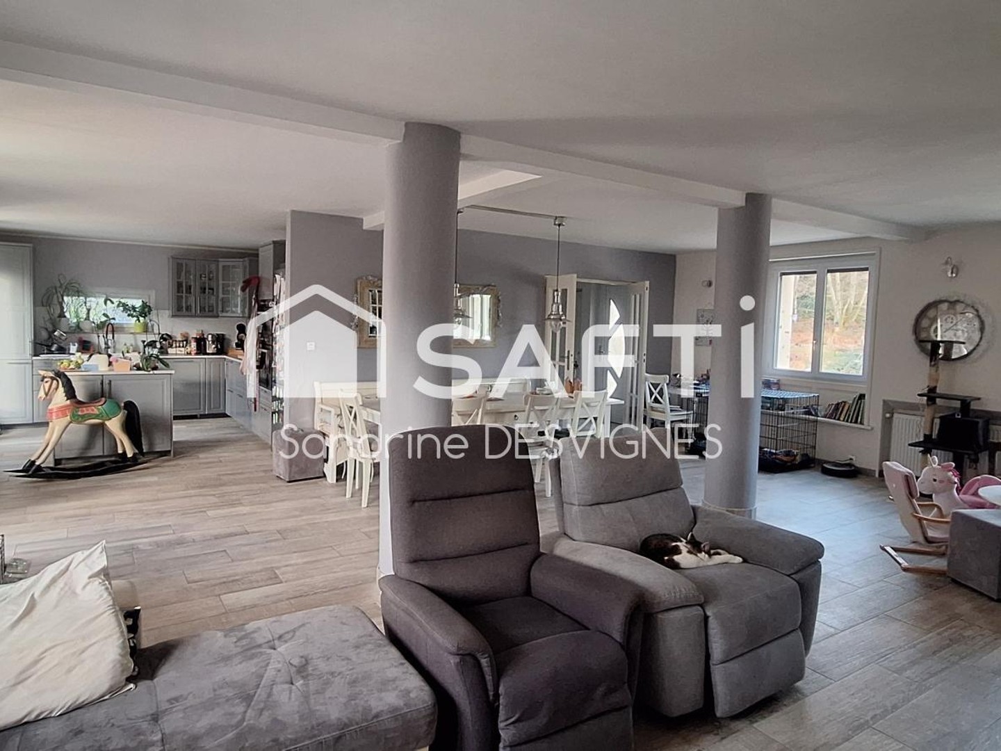 Maison à vendre - 5 pièces - 175m2 - Étang-Sur-Arroux (71190)