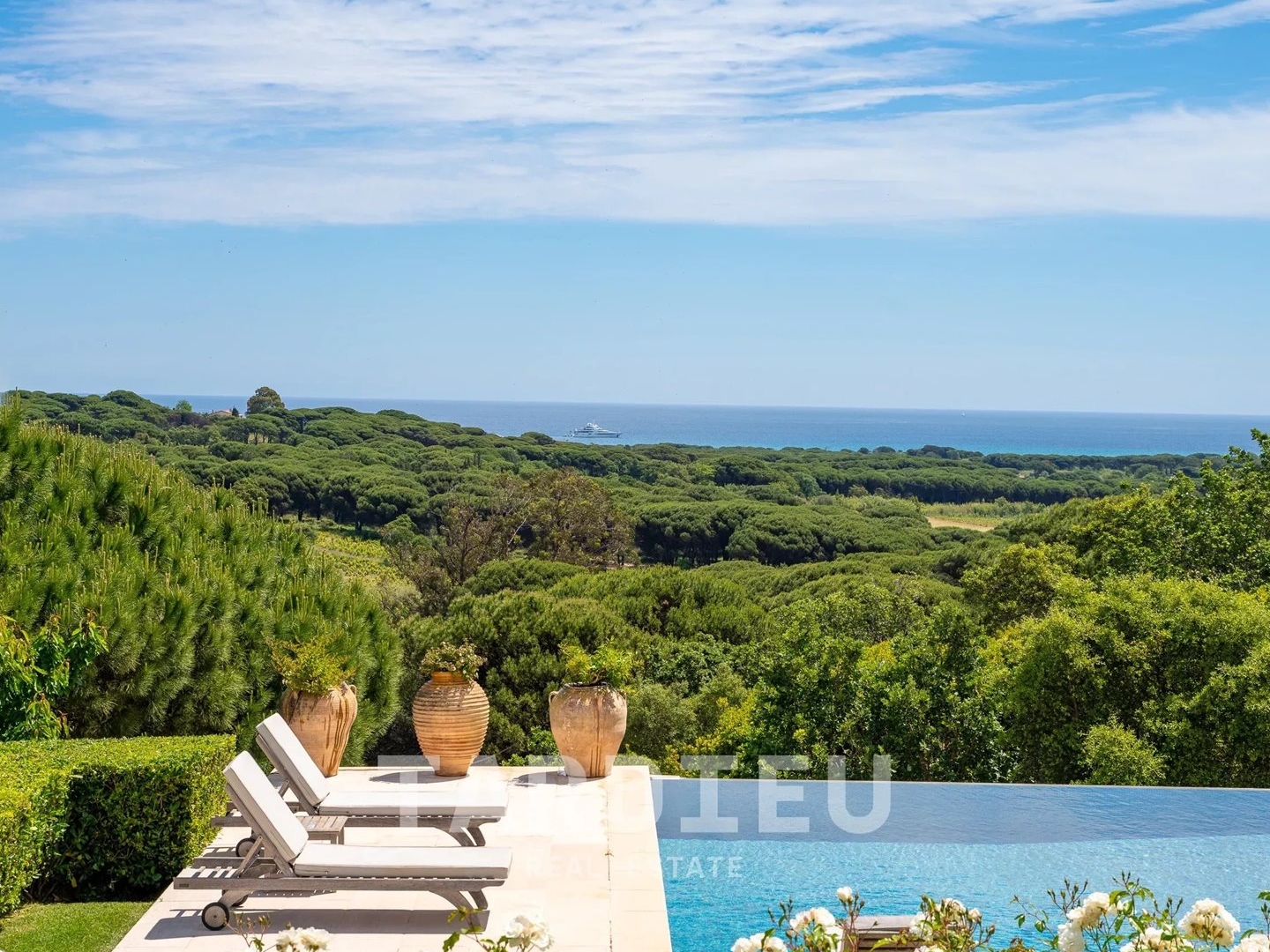 Ramatuelle : Propriété de caractère 9400 m²
