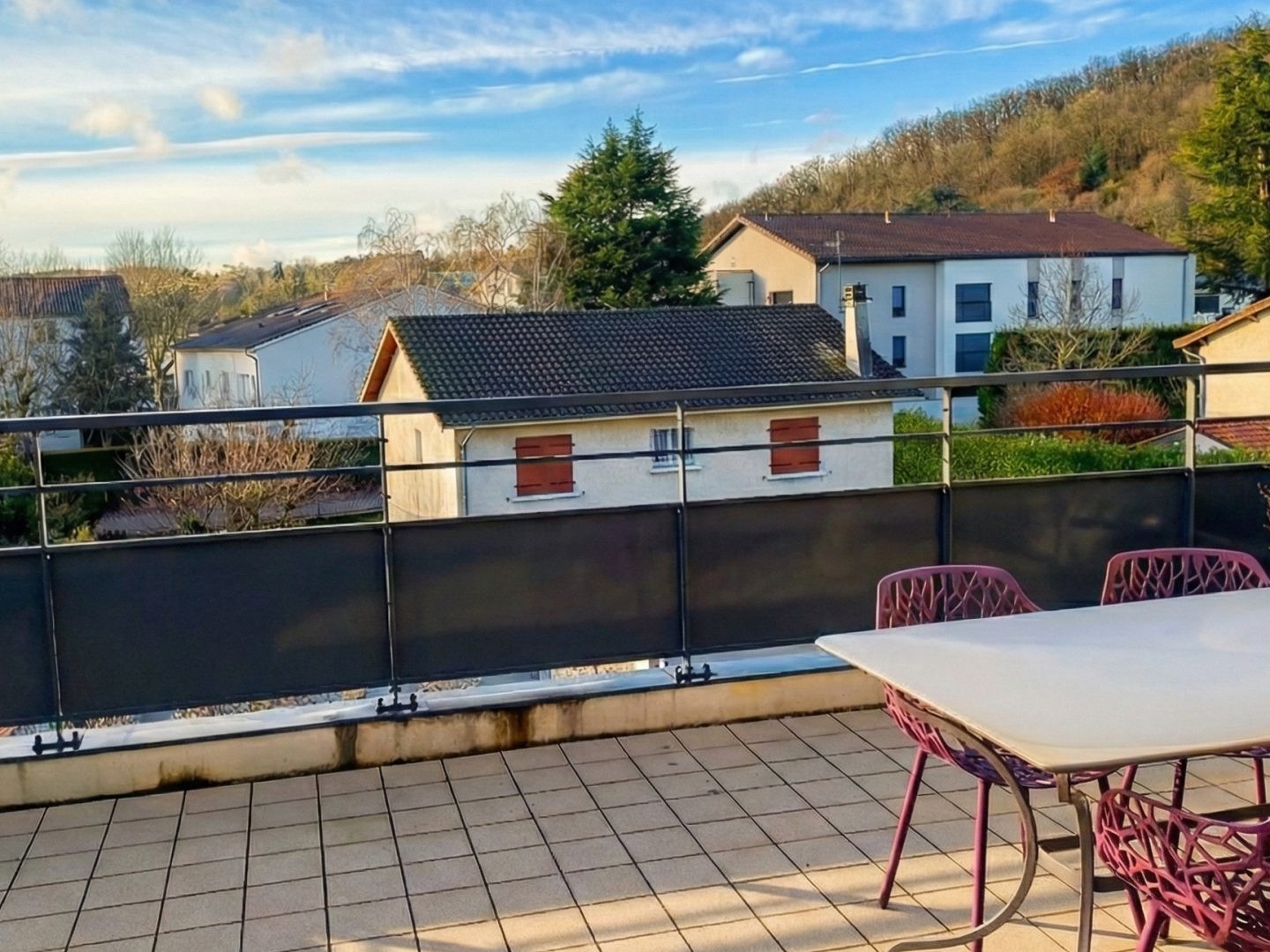 Appartement à vendre - 3 pièces - 81m2 - Brignais (69530)