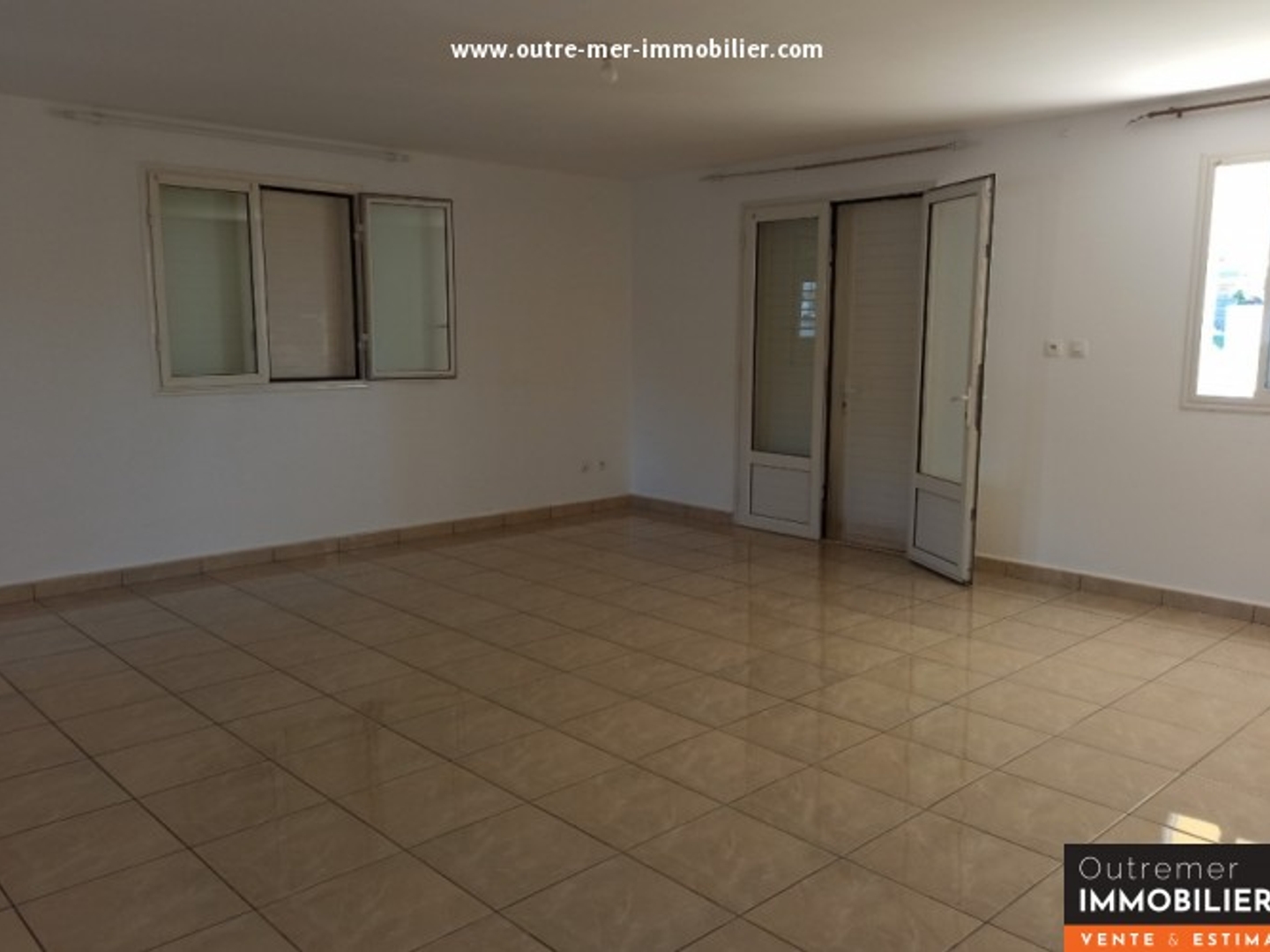 Maison à vendre - 4 pièces - 90m2 - Saint-Benoît (97470)