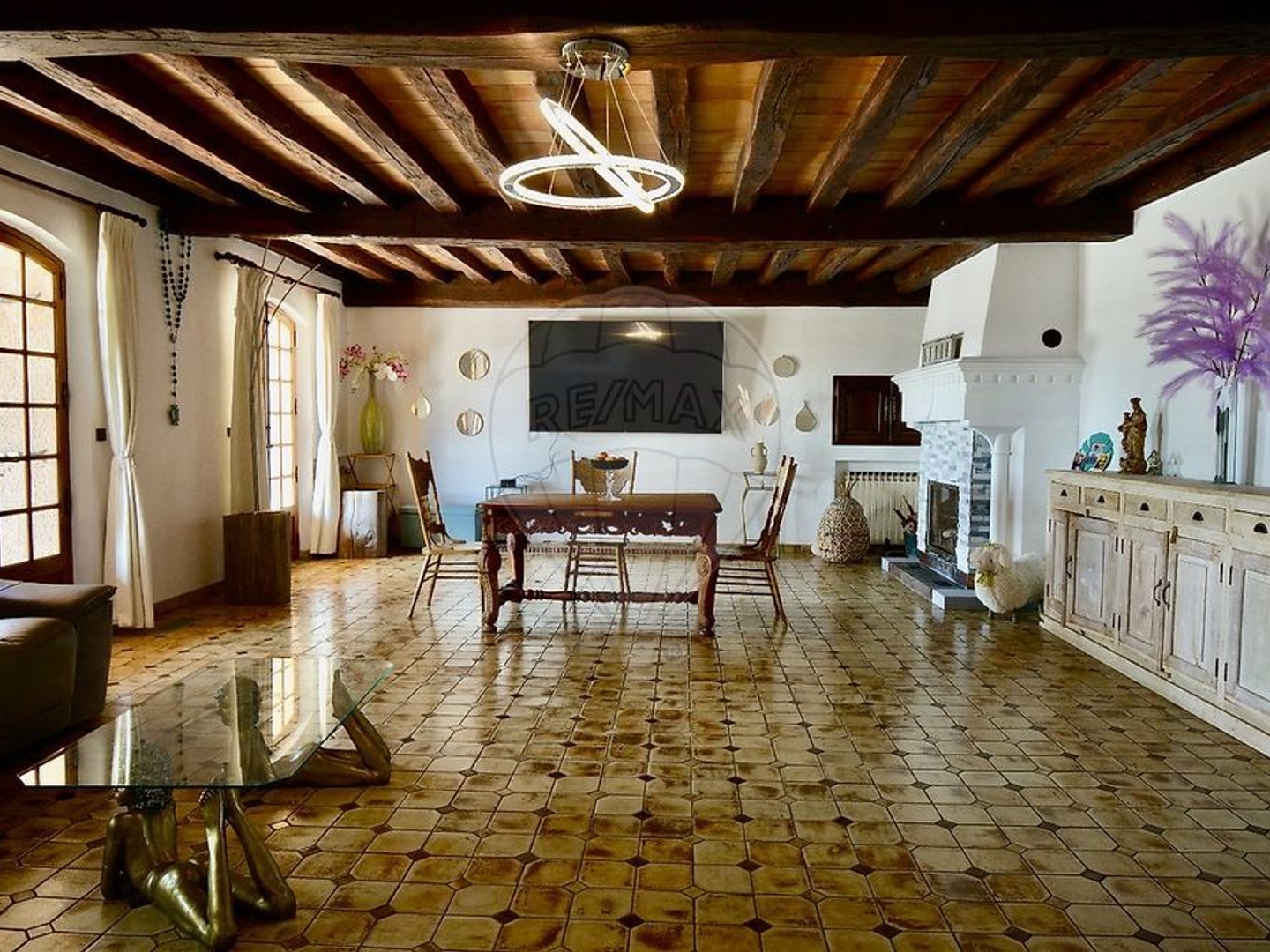 Maison à vendre - 6 pièces - 208m2 - Le Muy (83490)